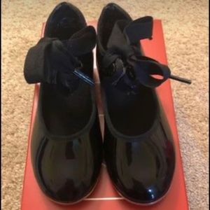 Girls Capezio Tap Shoes Toddler Size 9